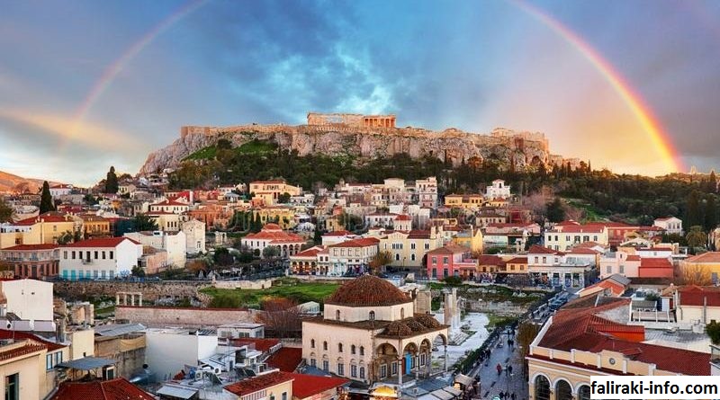 13 Tempat Wisata Terbaik di Yunani